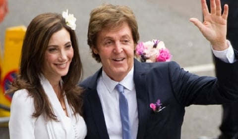 El ex Beatle Paul McCartney y Nancy Shevell, también pisaron el altar este año.