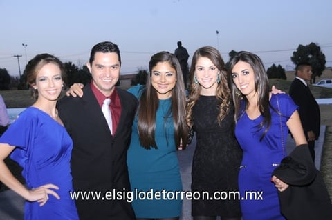 22122011 PAMELA , Víctor, Cristina, Fer y Alejandra.