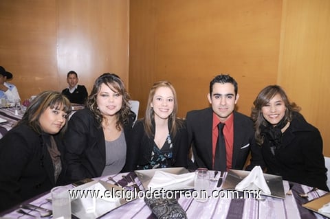 26122011 NIDIA , Daniela, Keila, Érick y Blanca.