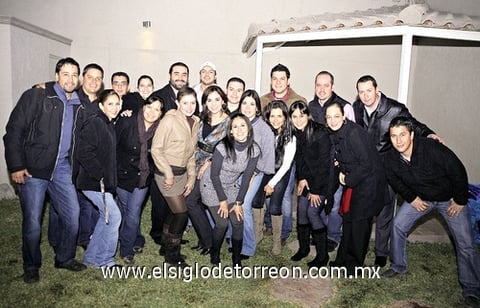 26122011 AMENA  velada entre amigos.
