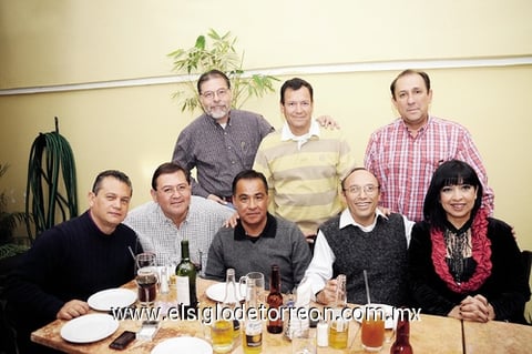 27122011 JOSé HOMERO  Garza, Alfonso Rivas, Rafael Anaya, Fernando Rodríguez, Mario Lozoya, Daniel Olague, Ricardo Aguirre y Graciela Álvarez.