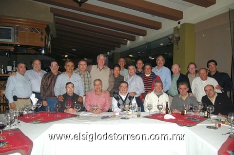 02012012 EX COMPAñEROS  generación 70-73 en su reunión XXXIX.