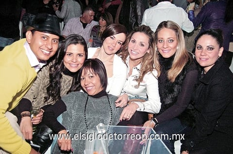 02012012 RO , Eliú, Mónica, Lorena, Gracia, Claudia y Claudia.