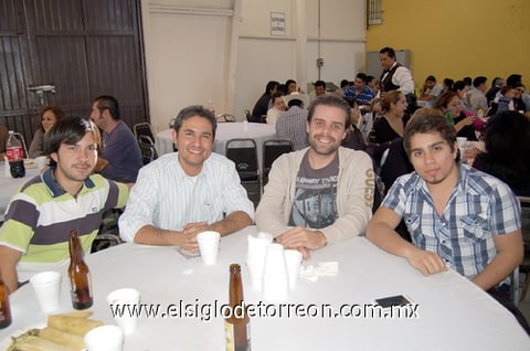 02012012 MAESTROS  Saulo, Maricruz, Ileana Santacruz, Lupita Ibarra, Mayela, Martha, y otros asistentes.