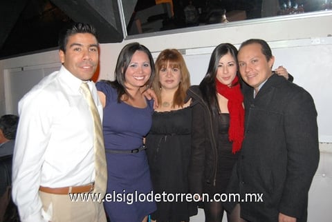 02012012 JULIáN , Irene, Mara, Claudia y Omar.
