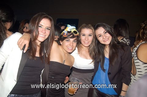 05012012 VALERIA  Aranda, Brenda Rodríguez, Azucena Soto y Yolanda Zamora.