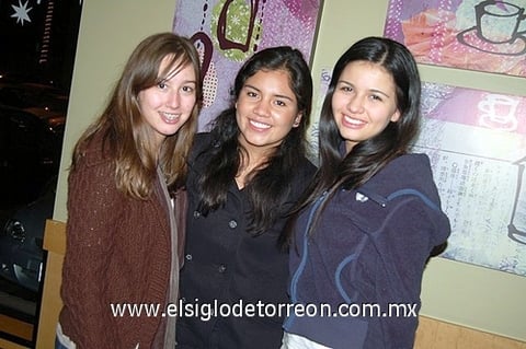 06012012 KAREN,  Nayelly y Alejandra.