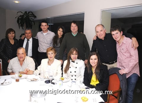 04012012 FAMILIAS  González Navarrete, Navarrete Sánchez, Navarrete Flores y Salazar Alcalá.