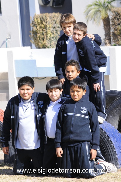 04012012 TADEO , Yair, Javier, Miguel, Matías y Toca.