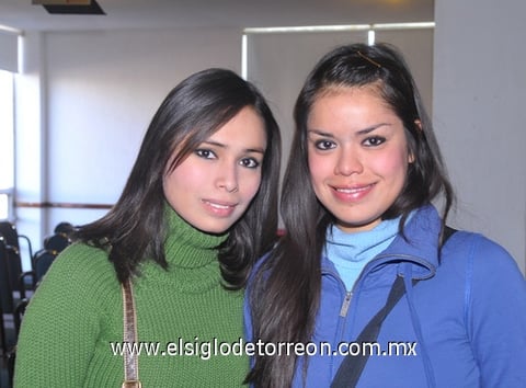 04012012 CINTHIA  y Érika Veloz Valenzuela.