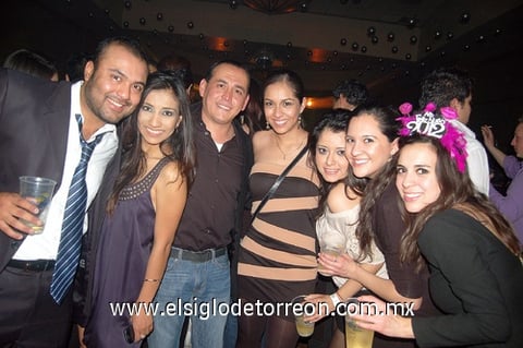 05012012 JAVIER , Mireya, Ángel, Luisa, Pamela, Yolis y Laura.