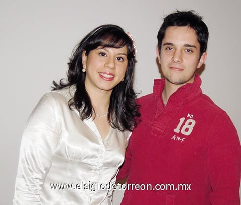 04012012 LORELY  Cumplido Pulido y Luis Idoracio Ramesil.
