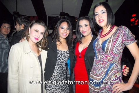 03012012 KARLA , Dulce, Kenia y Cindy.