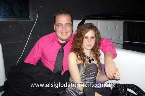 03012012 DIEGO  Medellín y Adriana Ledesma.