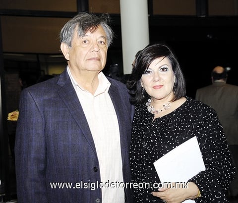 03012012 HOMERO  y Marcela.