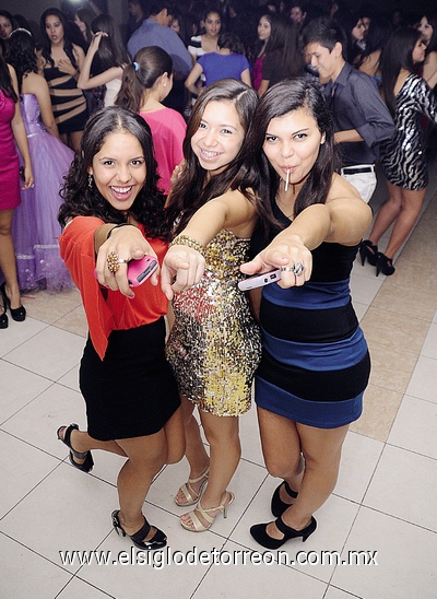 09012012 KAREN , Ana y Paulina.