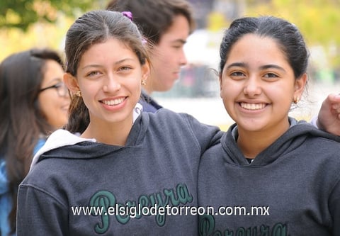 09012012 INGRID  y Lily.