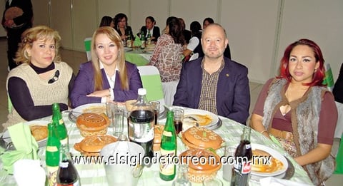 09012012 LUCERO , Zulma, Rodolfo y Lupita.