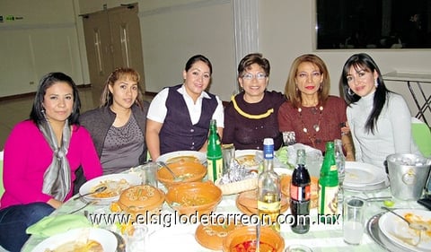 09012012 ROCíO , Norma, Perla, Maribel, Ana Lilia y Cecy.