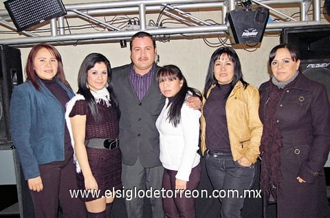 09012012 VERóNICA , Dania, Rafael, Elizabeth, Paty y Lorena.