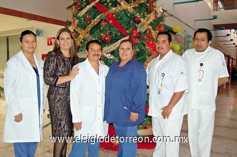09012012 SANDRA , Isabel, Sergio, Sandra, José y Juan Carlos.