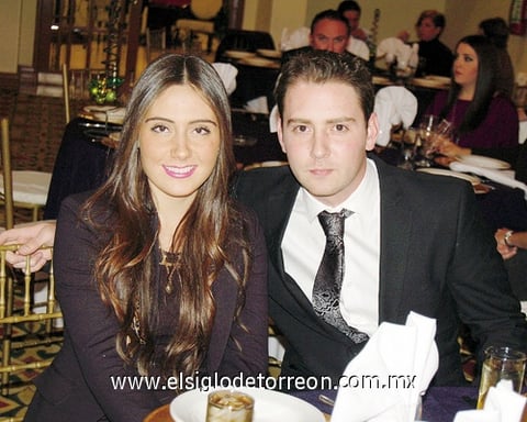 09012012 PAULINA  Garza y Alejandro Madero.