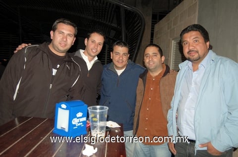 11012012 CARLOS , Ramón, Ramiro, Elíasy Abel.