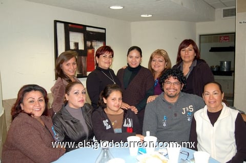 12012012 MARIANA , Martha, Elda, Edith, Blanca, Lily, Lupita, Jéssica, Alex y Tere.
