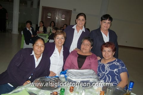13012012 MARTHA , Cecilia, Imelda, Norma, Victoria y Vicky.
