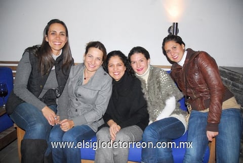 14012012 ARELY , Lucero, Ana Libia, Sandra y Begoña.