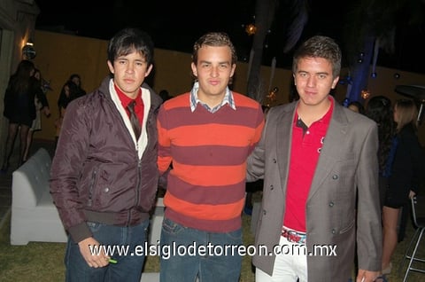16012012 EDUARDO  Lizárraga, Carlos Rosales y Mauricio Torres.