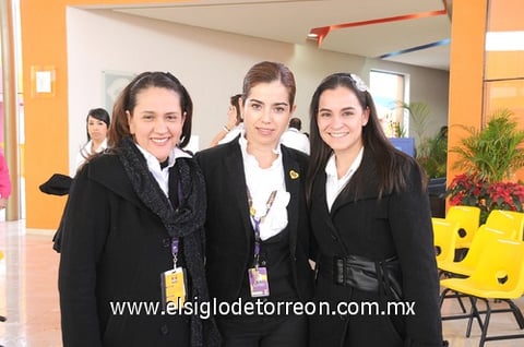 15012012 BLANCA,  Maria Rosa y Alejandra.