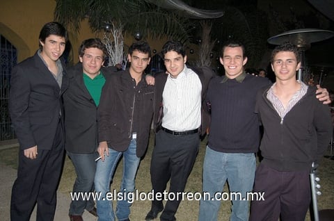 16012012 IVáN , Miguel, Jorge, Enrique, Andrés y Carlos.
