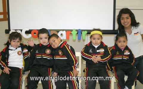 15012012 CAMILA , Édgar, Nicolás, Pamela, Andrea y Karla.
