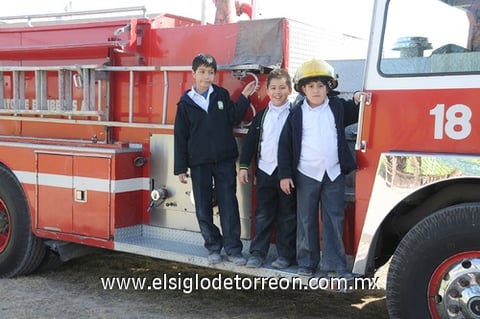16012012 AXEL , Jesús y Juan Carlos.
