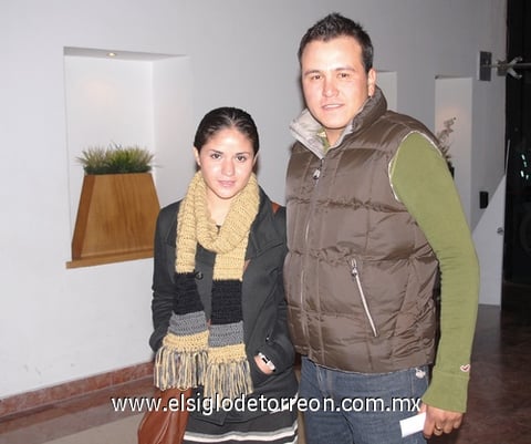 15012012 LOURDES  Santos y Jesús Barrón.
