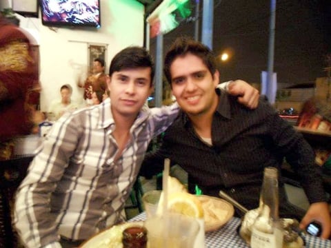ALEJANDRO Enrique Lazcano y Josué Emmanuel.
