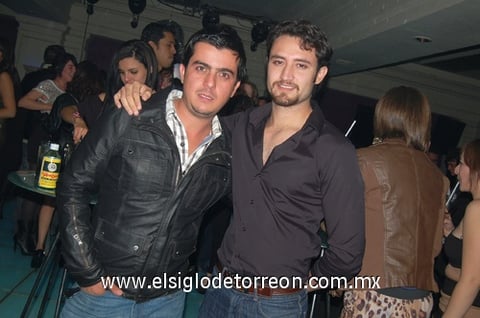 20012012 GERARDO  y Christian.