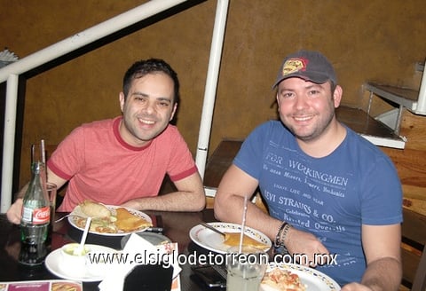 20012012 JOEL  Alanís y Adán de Ávila.