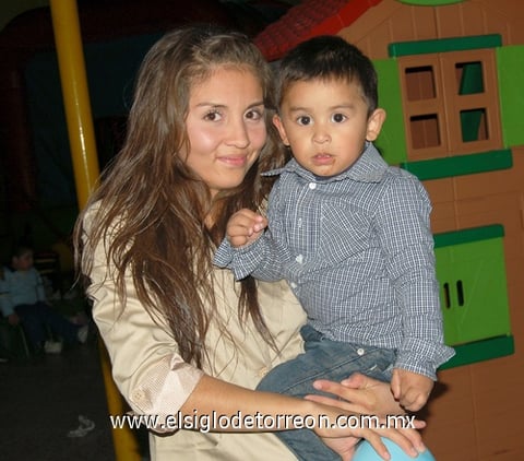 20012012 MIRIAM  Rubio y Eduardo Hernández.