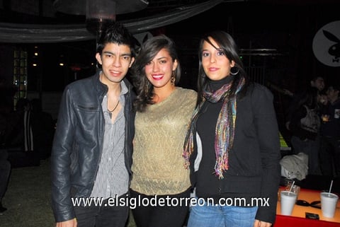 Miguel Pineda, Gaby Rodríguez y Cecy Ramírez.