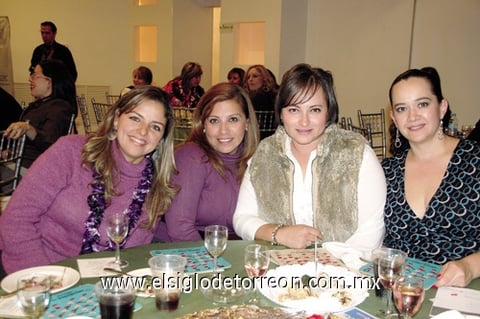 Rosa Elena Gordillo, Carmen Moranes, Mayela de Quirarte y Érika Limón.
