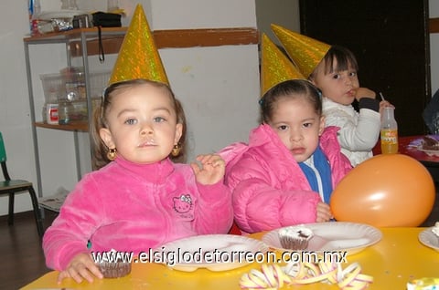 21012012 XIMENA  y Altea.