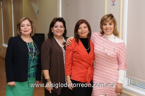 23012012 MARY PAZ , Laurita, Chepis y Paty.