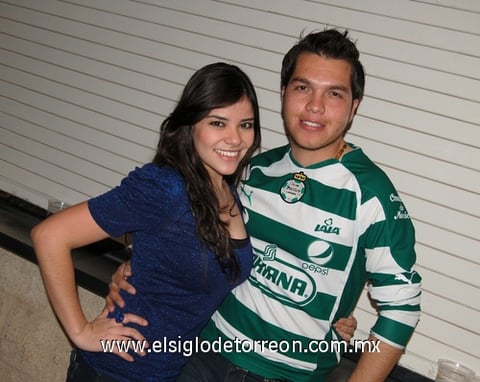 23012012 CARLA  Miranda, Minuá Niño y Horacio Niño.