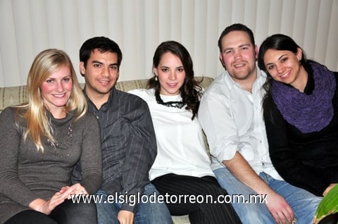 25012012 LAURA , Óscar, Sofía, Jorge y Luly Llama.
