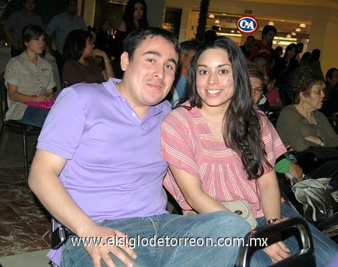 25012012 FERNANDA  Núñez y Julián Garay.