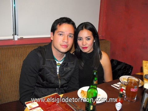 26012012 JOSé  Ramírez y Rocío Galindo.