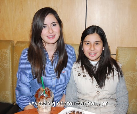 27012012 VALE  y Ana Gaby Medina.