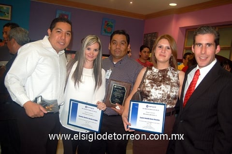 27012012 DAVID  Soto, Joanna Zavala, Ernesto Serratos, Laura Garza y Gerónimo Bosh.